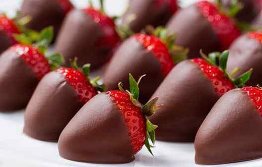 Ghirardelli Melting Wafers: The Ultimate Guide for Home Bakers, Chocolatiers, and Dessert Lovers